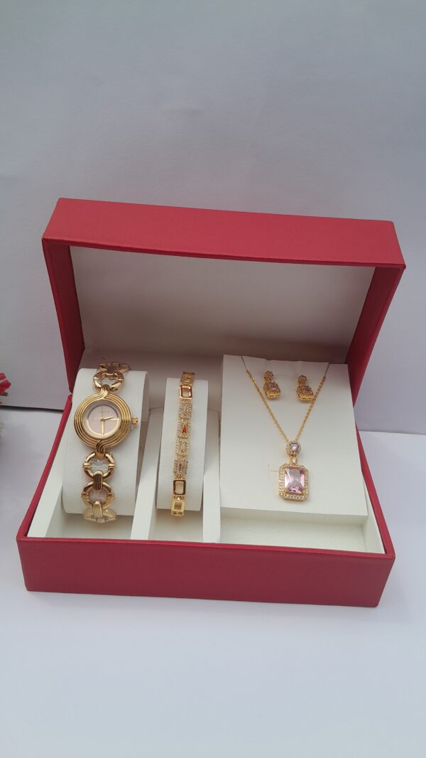 Luminous Grace Ladies Gold 3-in-1 Jewelry Set