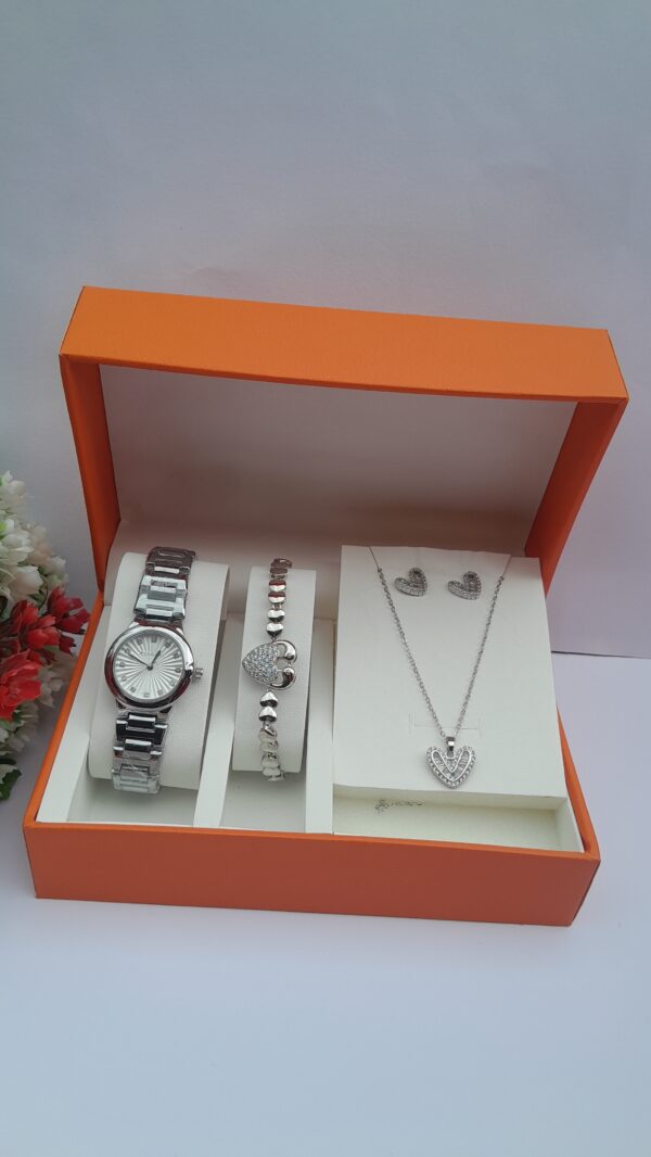 Silver 3 in 1 Ladies Se