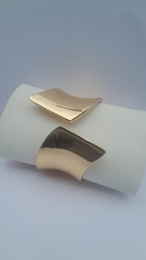 Eterna Gold Bangle