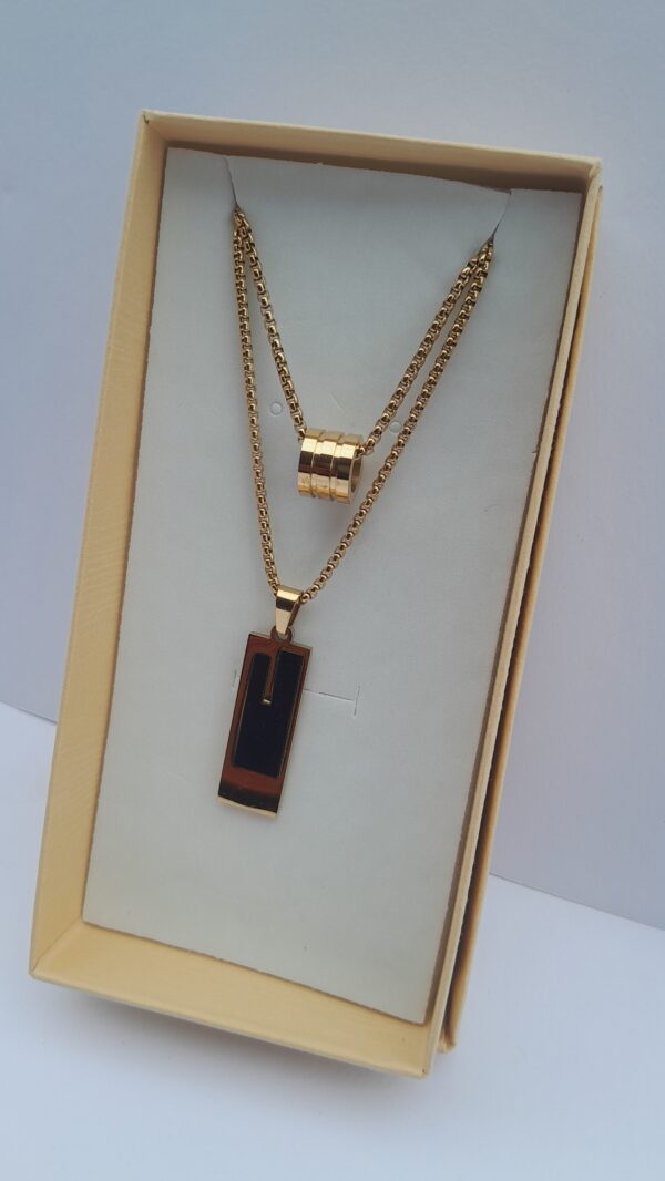 2-in-1 men’s black and gold necklace