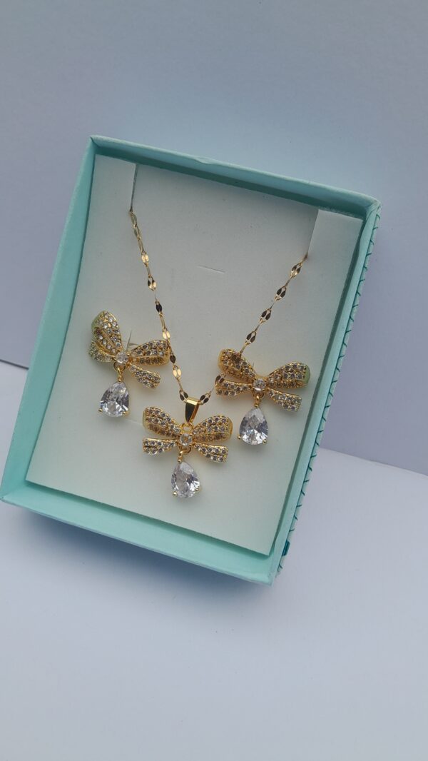 Gold Layered Necklace for Women