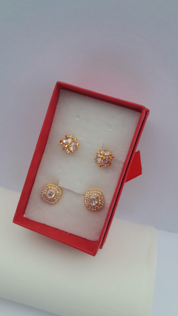 2-in-1 ladies gold earrings