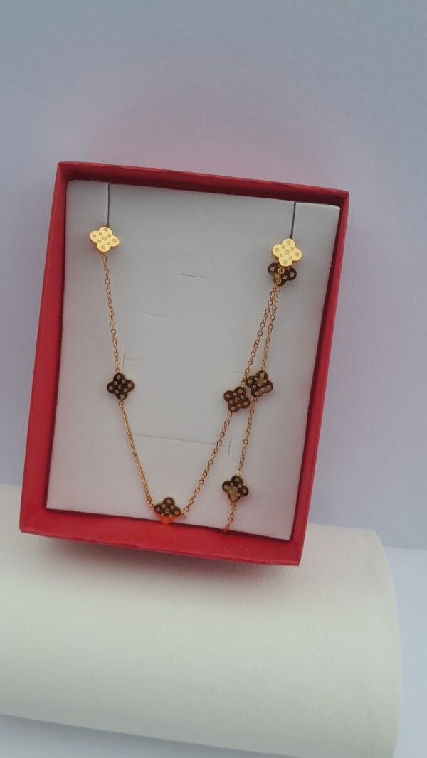 ladies gold chain with bracelet