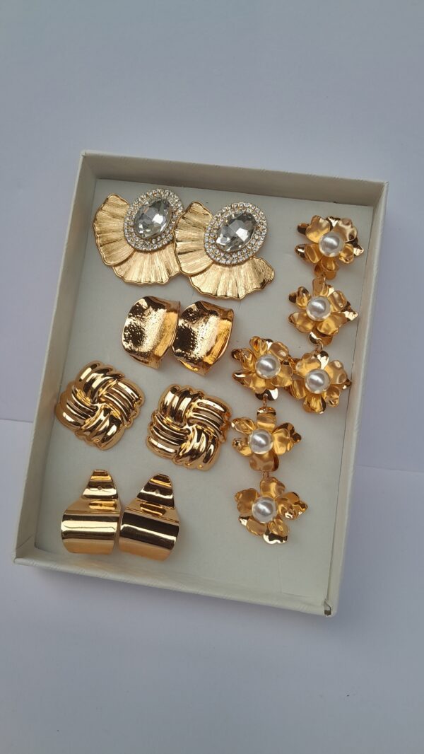 5-in-1 ladies gold earrings