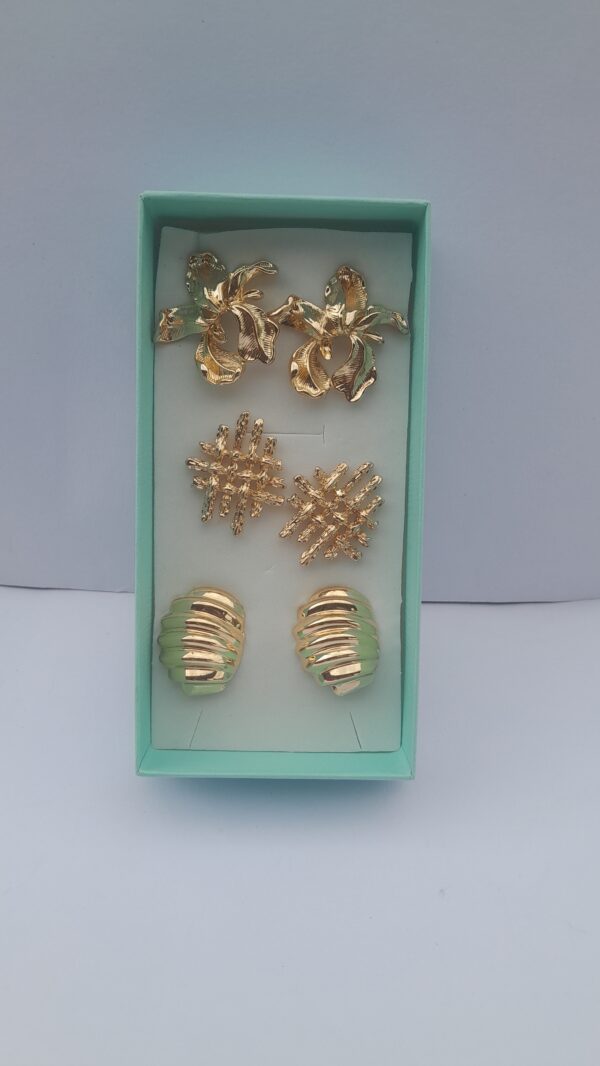 3-in-1 gold earrings