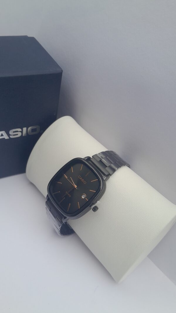 men’s black luxury watch