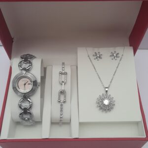Ladies Silver Jewelry Set Elegant