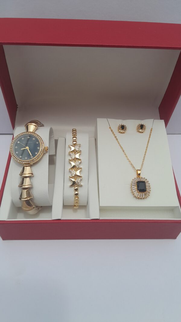 3-in-1 Ladies Gold Jewelry Set