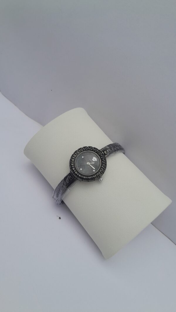 Luxury Black Ladies Watch