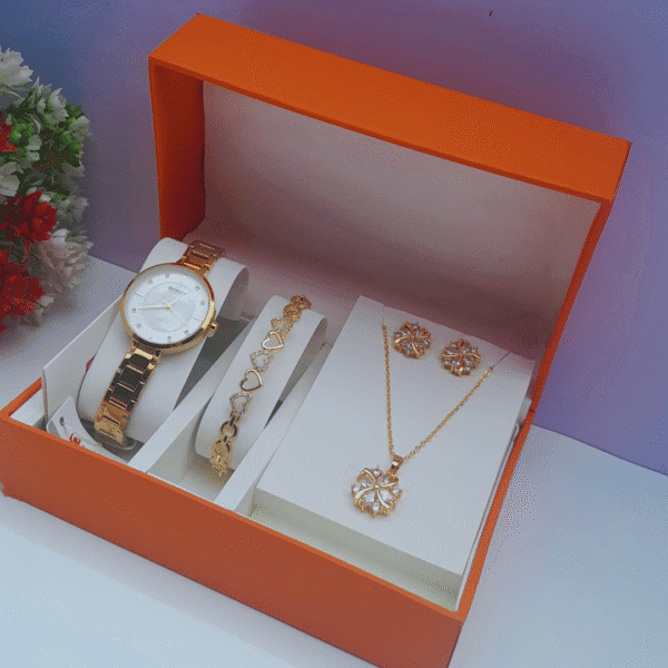 Golden Velvet Charm Ladies 3-in-1 Jewelry Set