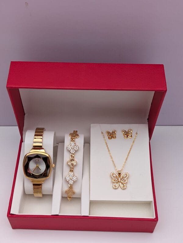 Luminous Grace Ladies Gold 3-in-1 Jewelry Set – Elegant Gift Box Included